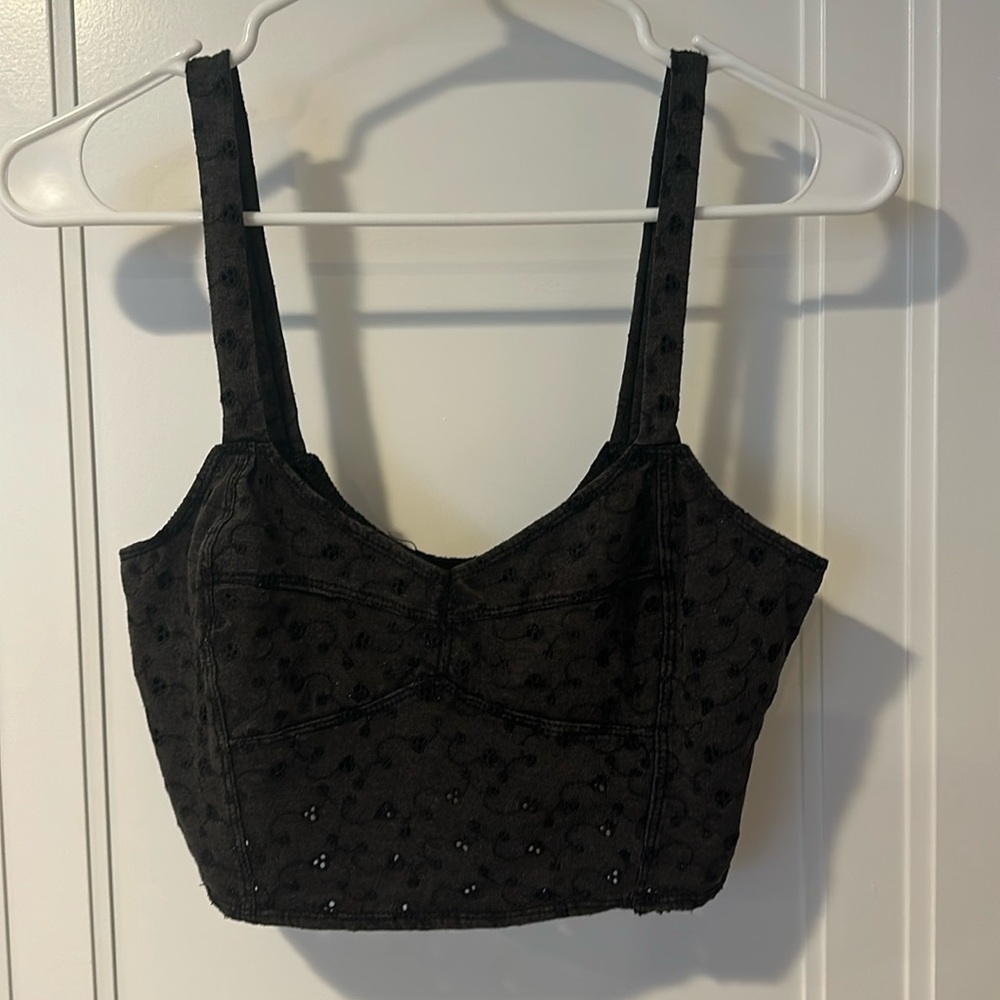 Roxy Crop Top - Picture 2 of 5